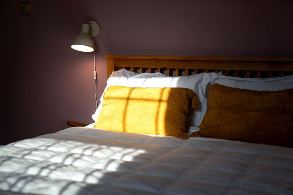 Northdene Cottage - Cosy Old Fisherman'S Cottage Two Mins From Sea - Free Parking - Wood Burning Stove - Roll Top Bath - Dog Friendly Deal Esterno foto