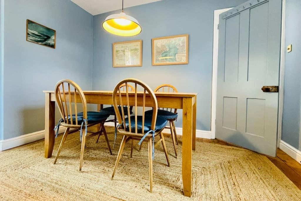 Northdene Cottage - Cosy Old Fisherman'S Cottage Two Mins From Sea - Free Parking - Wood Burning Stove - Roll Top Bath - Dog Friendly Deal Esterno foto