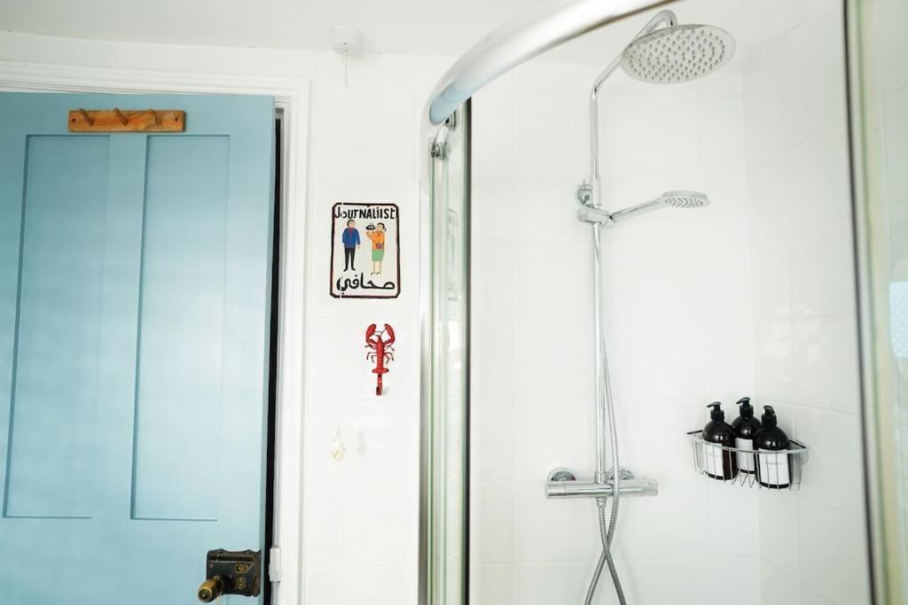 Northdene Cottage - Cosy Old Fisherman'S Cottage Two Mins From Sea - Free Parking - Wood Burning Stove - Roll Top Bath - Dog Friendly Deal Esterno foto